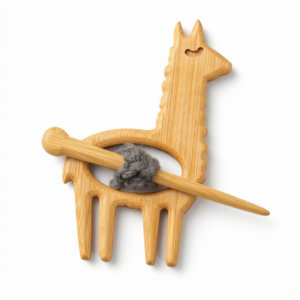 Brooch pin with woodenanimal pattern-Alpaca
