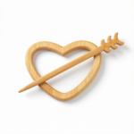 Brooch pin with woodenanimal pattern-Heart