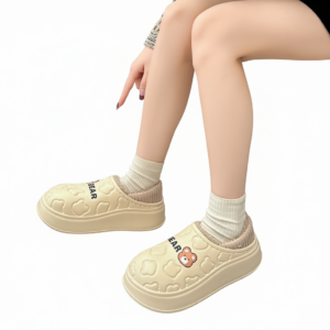 Women's Bear-Patterned Thick Sole Cotton Slippers
