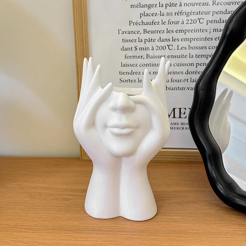 2 Pcs White Elegant Hand-Shaped Brush Holder – Creative Makeup Brush Organizer for Vanity and Desk(Makeup brush not included)