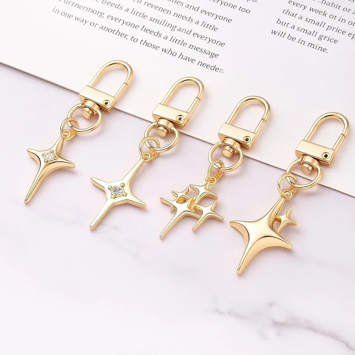 4Pack North Star Keychain-Gold Star Keychains, Vintage Y2k Star Keychain, Cross Star Pendant Keychain for Handbag, Backpack, Car Holder, Ideal for birthdays, Christmas, Mother’s Day ( 2.6x0.79'' )
