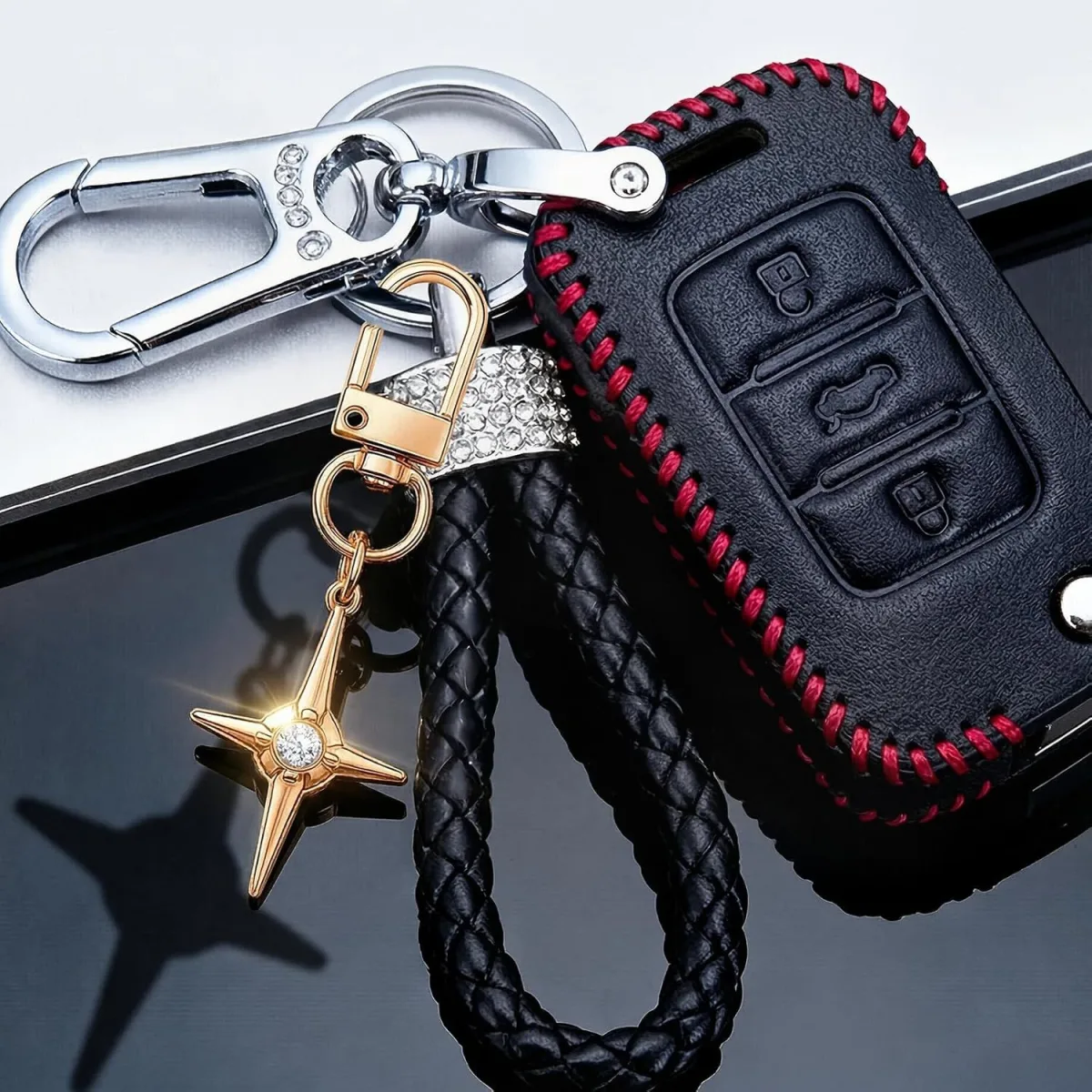 4Pack North Star Keychain-Gold Star Keychains, Vintage Y2k Star Keychain, Cross Star Pendant Keychain for Handbag, Backpack, Car Holder, Ideal for birthdays, Christmas, Mother’s Day ( 2.6x0.79'' )