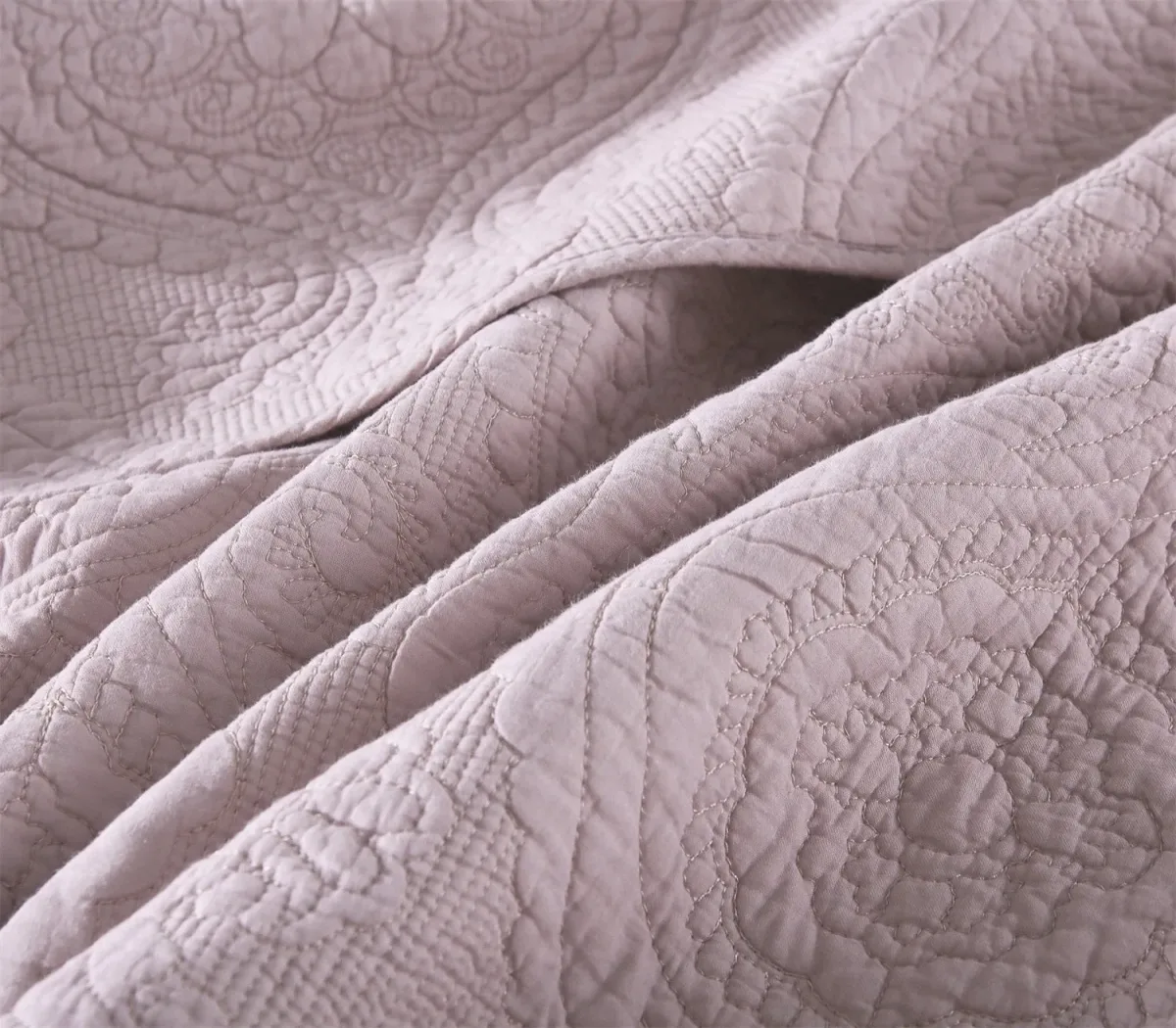 100% Cotton Embossed Lavender Bloom Haven Coverlet Bedspread Set