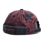 Vintage Washed Cotton Docker Cap – Unisex Brimless Beanie Hat with Star Patch – Wine Red