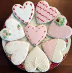 5 Pieces Heart Cookie Cutter Set – Valentine’s Day Heart Shapes Stainless Steel Cutters Molds for Anniversary, Bridal, Engagement and Wedding, Baking Gifts