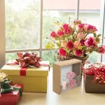 5-Pack Coffee Colored Boxes with Clear Window for Birthday Party Favors and Storage