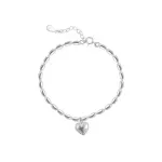 1-Piece Silver-Coloured Heart Charm Bracelet