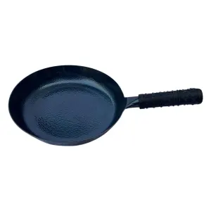 Bandai Frying Pan Wrought Iron Uncoated Non Stick 26cm