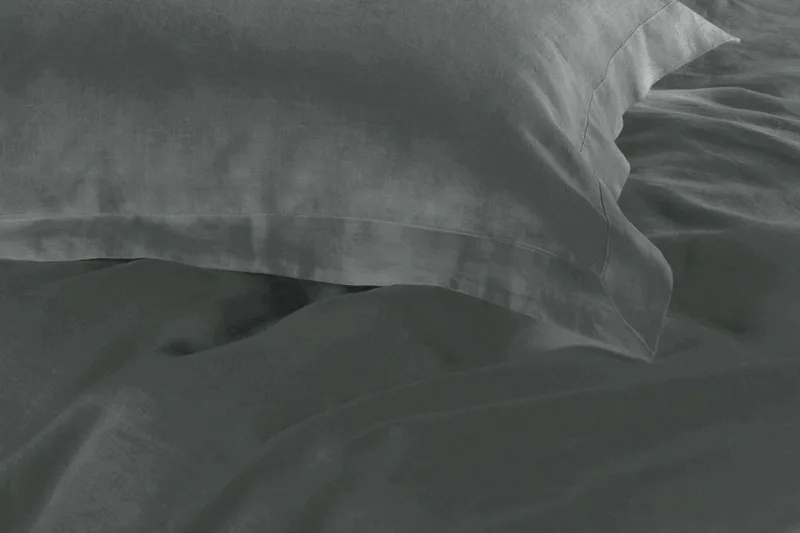 1000TC Tailored Queen Size Quilt/Duvet Cover Set – Charcoal