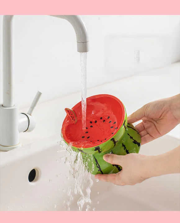 Ceramic Elevated Pet Food Bowl – Cute Watermelon Pattern Design for Cats and Small Dogs