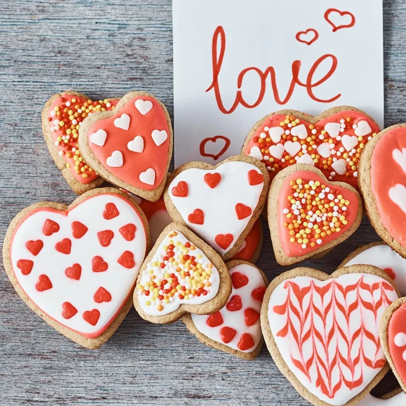 5 Pieces Heart Cookie Cutter Set – Valentine’s Day Heart Shapes Stainless Steel Cutters Molds for Anniversary, Bridal, Engagement and Wedding, Baking Gifts
