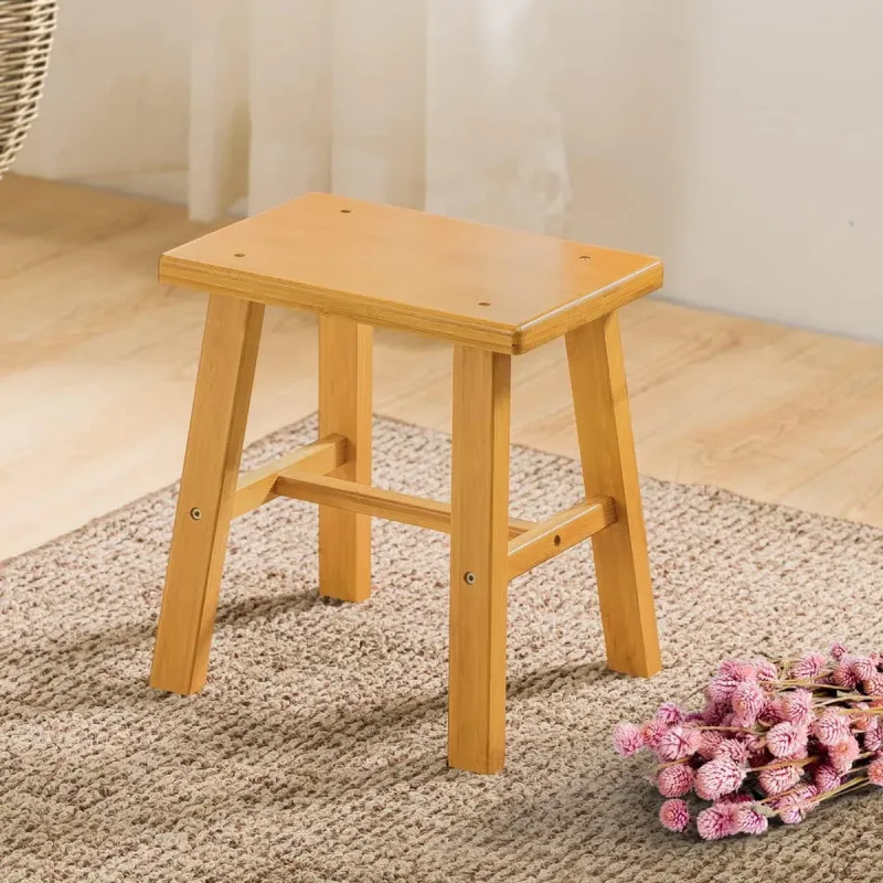 Portable Simple Wooden Stool Natural Wood Color Lightweight Sturdy Space Saving