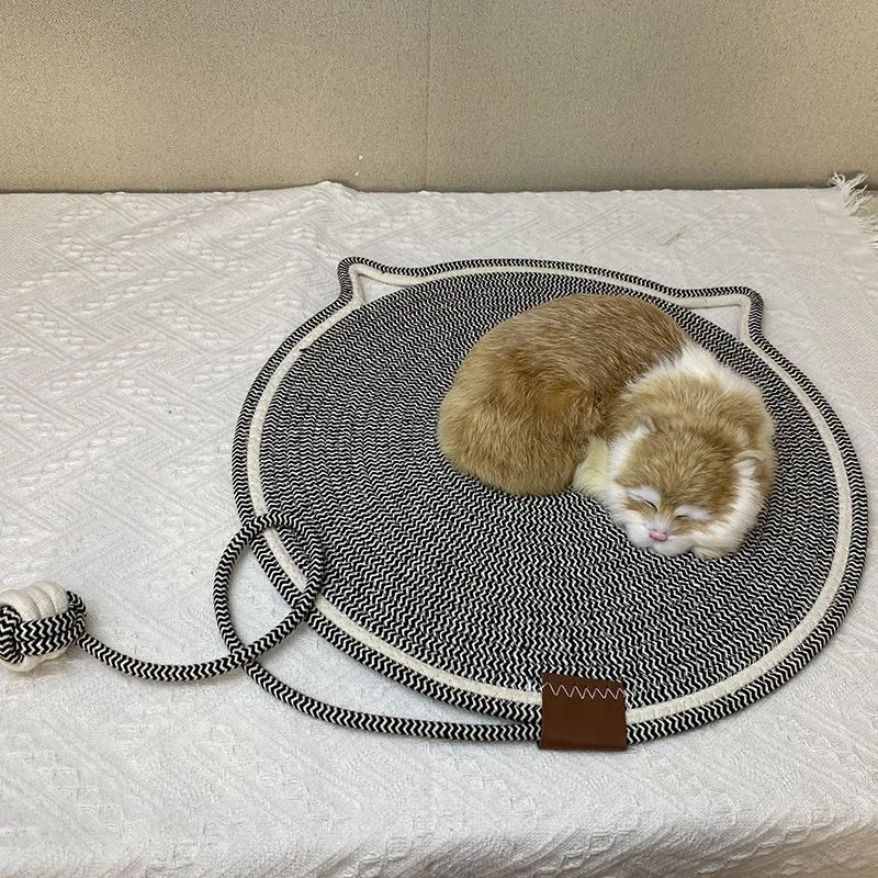 Durable Cat Scratching Mat with Attached Toy Ball – Washable and Multi-Functional, Ideal for Cats’ Scratching and Sleeping – 50cm Diameter – Grey