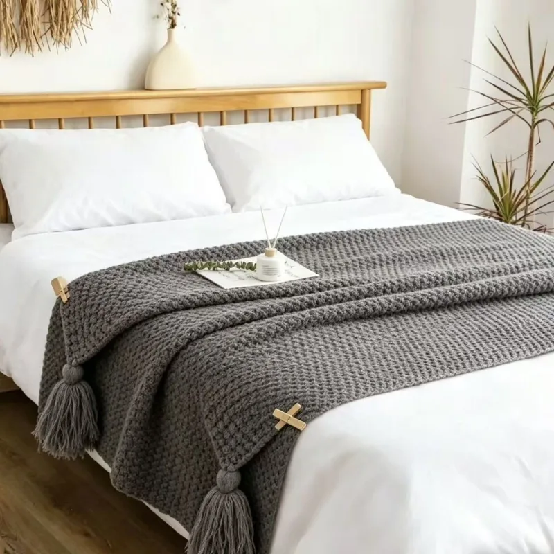 110*150cm Nordic Style Tassel Knit Throw Blanket - Soft Polyester Sofa Blanket with Pineapple Texture - Breathable & Lightweight for Office, Couch, Travel - Boho Chic Home Decor